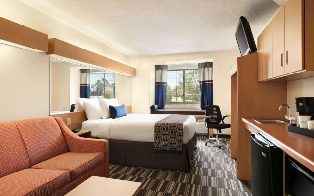 Microtel Inn & Suites by Wyndham Culpeper