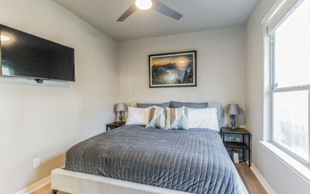 Retreat in Bouldin Creek Walkable to Restaurants