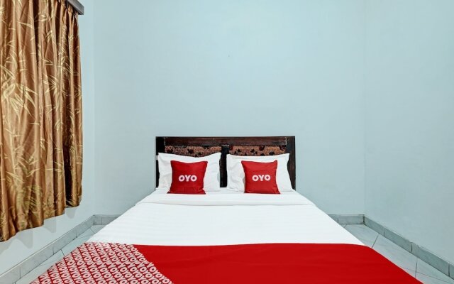 OYO 90283 Hotel Rajadani Ackni