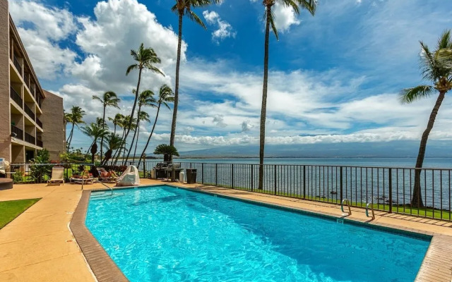 Lauloa 407 2 Bedroom Condo