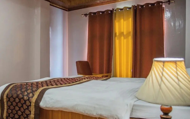 Hotel D'Zojila - Kargil