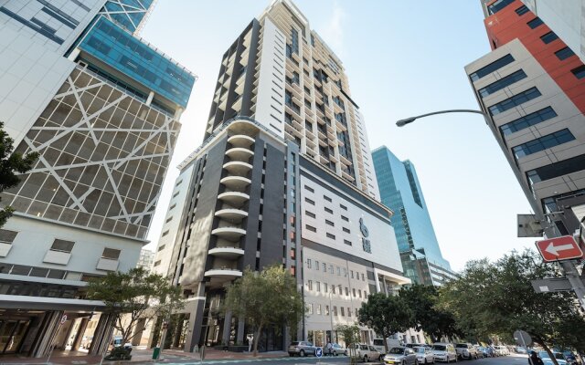 16 on Bree Luxury Apartments