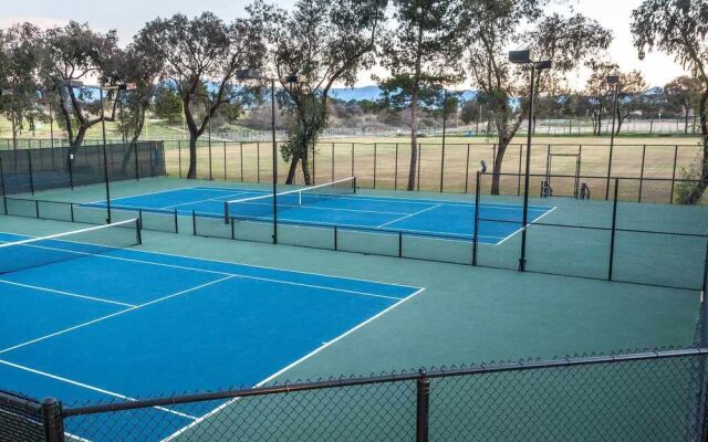 Staybridge Suites Oxnard - River Ridge