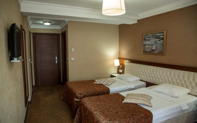 Hotel Yuksel