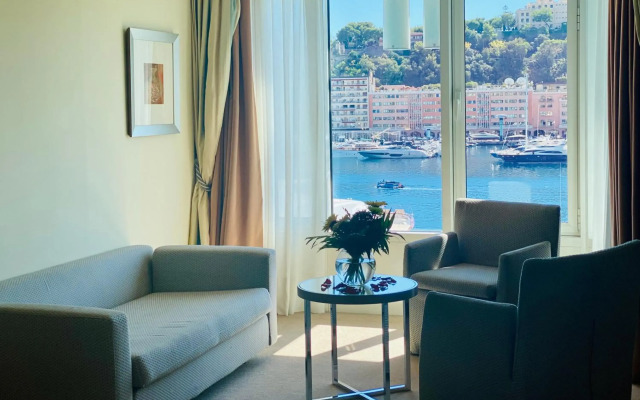 Hotel Port Palace