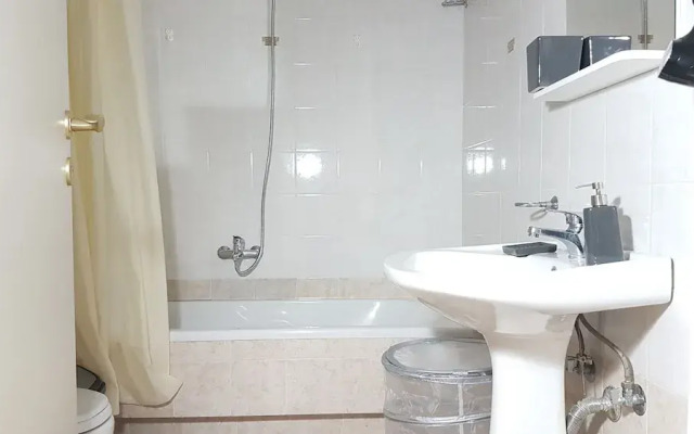 Erra - Zephyr - Athens Center, 90m²,3 BD,1.5 BATH