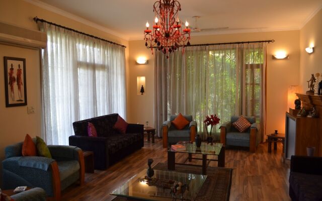 Malik's Villa Menage