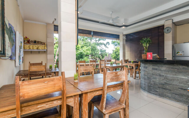 ZEN Rooms Ubud Pengosekan 1