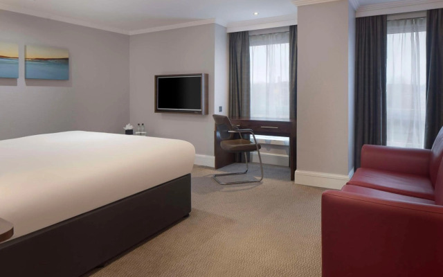 DoubleTree by Hilton Hotel Bristol City Centre