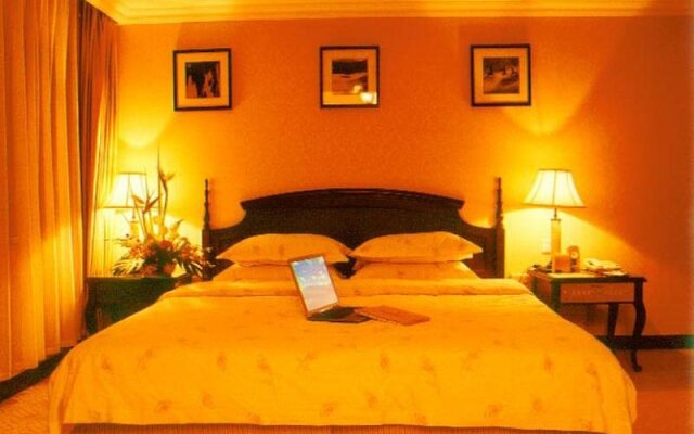 New Era Hotel