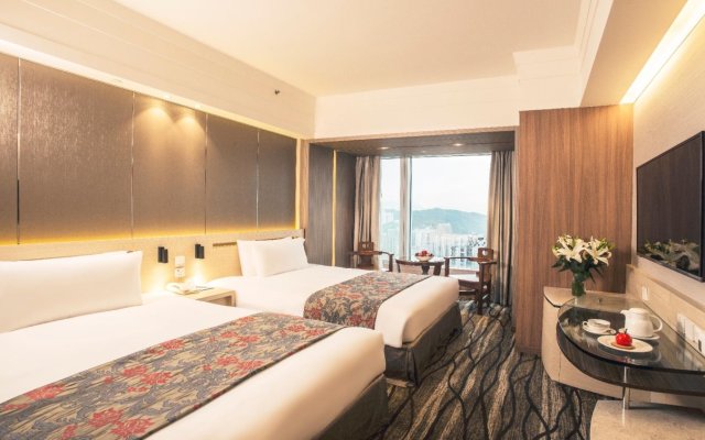 Nina Hotel Tsuen Wan West