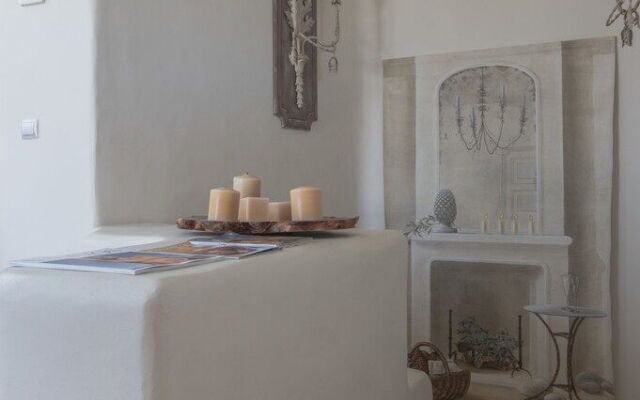 Villa Aphrodite sunkissed MykonianLuxury