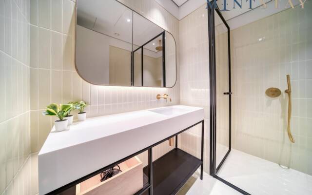 Cozy Studio w Burj Khalifa Balcony Retreat