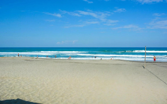 Isla Bonita Beach Resort