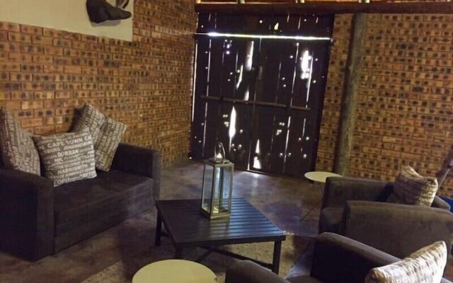 Unathi Game Lodge
