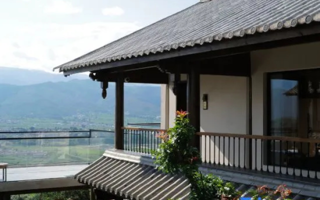 Xi She Inn – Outside – Dali