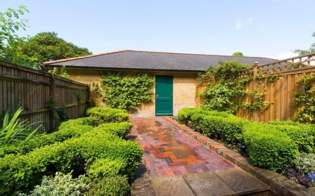 Charming 3BR Home near the Imperial War Museum