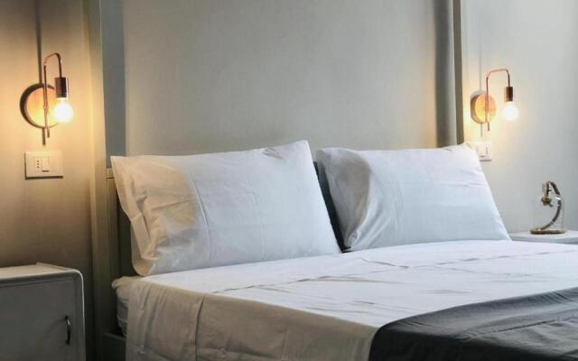 Sciri Suite #1