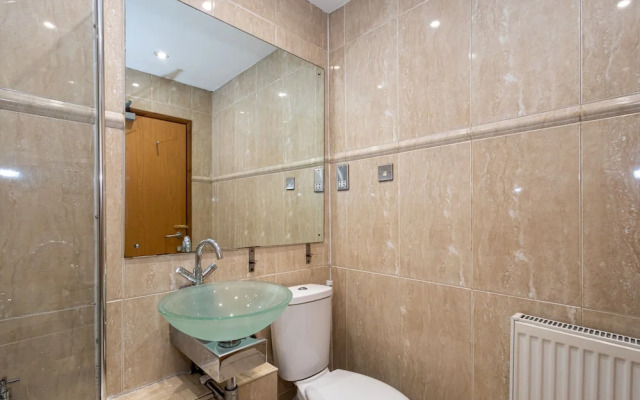 Pillo Rooms - Abbey Lodge