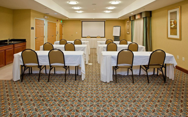 Homewood Suites by Hilton South Bend Notre Dame Area