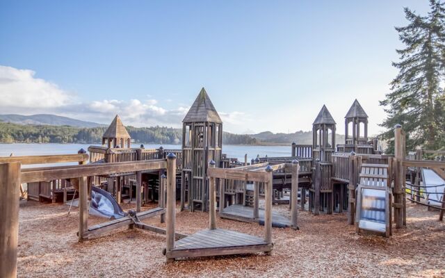 Knee Deep In Paradise