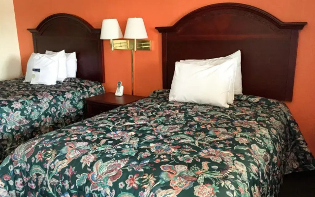 Motel 6 Calera AL