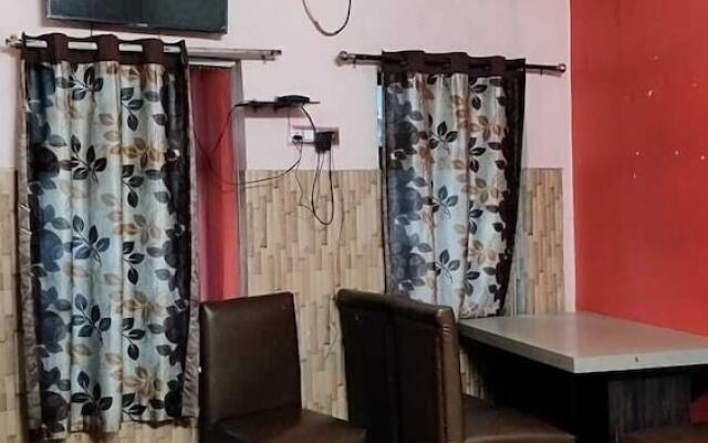 Hotel Raj