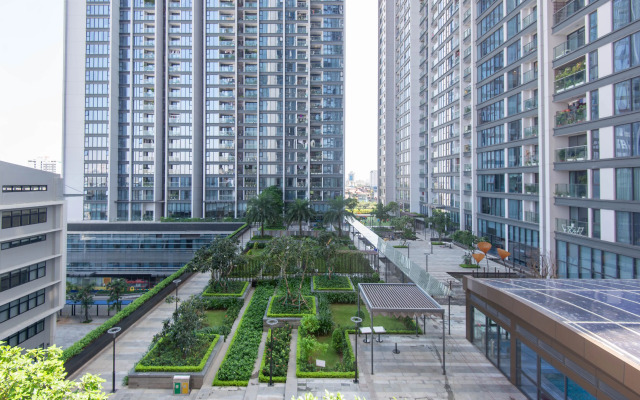 Sunny Vinhomes Metropolis Apartment