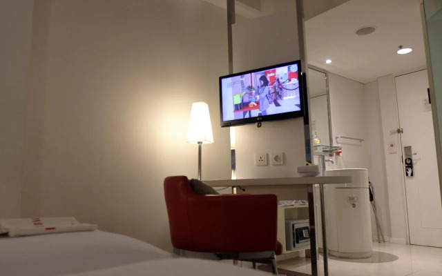 1O1 URBAN Jakarta Kelapa Gading