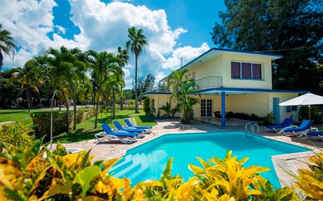 Gran Caribe Villa Los Pinos