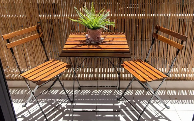 Bue Ark Loving Athens