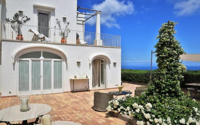 Luxury Villa Fiorita - Amazing Terrace Premium Location
