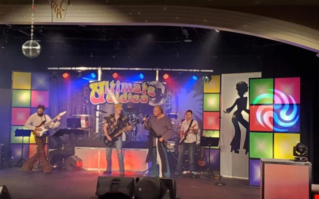 Luxurious Downtown Townhouse