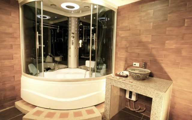 Phukhamsaed Mountain Resort and Spa