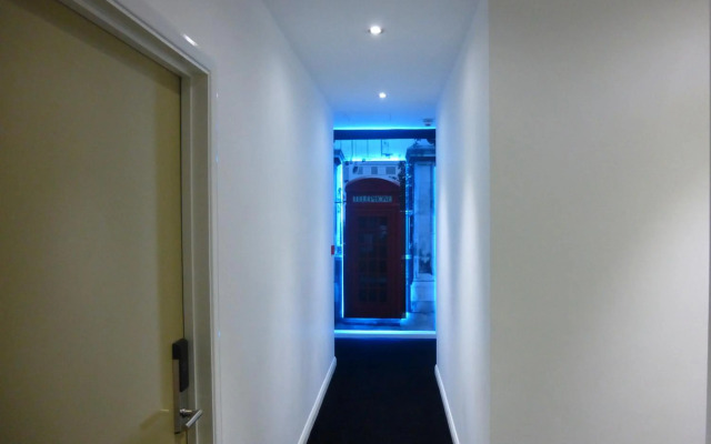 Real Dreams Hotel