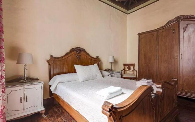 Traditional Holiday Home in Tenerife with Private Terrace