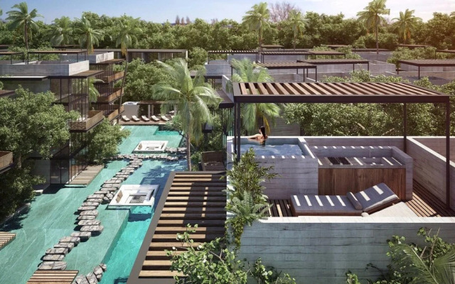 Stunning 2 Bed Condo Pools Gym Cenote Access