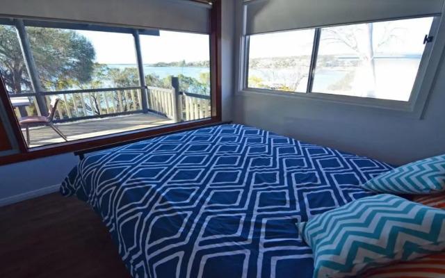 CDC-625 Beach House incl.rear 2BR studio