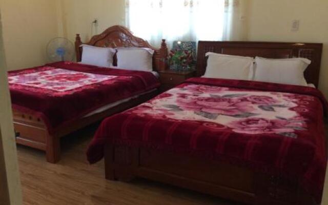 Authentic Family Homestay