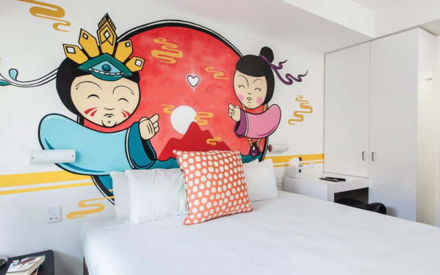 Majestic Minima Hotel