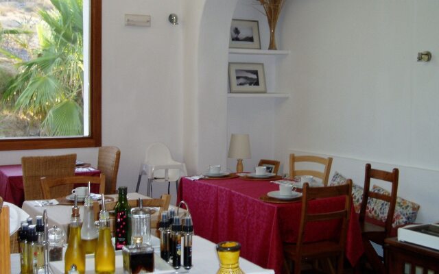 Logis Hotel Cortijo Los Malenos