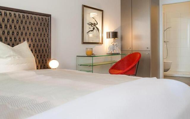 S22_57 Saltwater Suite