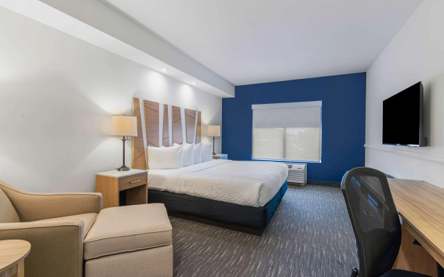 Best Western Plus Westgate Inn & Suites