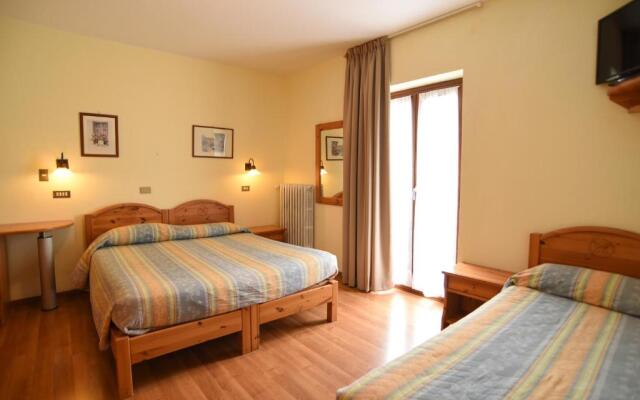 Albergo Bucaneve