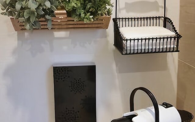 Bright @ Home - cosy cottage