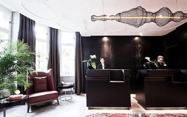 Roomers Berlin Steinplatz, Autograph Collection