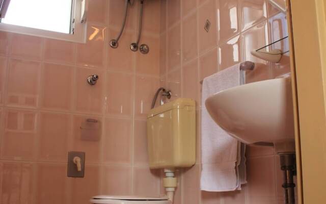 Sea View Apartment Ruza, Sleeps 4