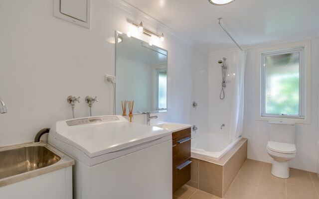 Orcades Beach House