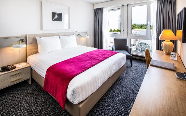 Отель Drake Longchamp Swiss Quality