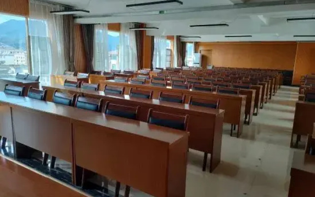 Fengrongxuan Hotel